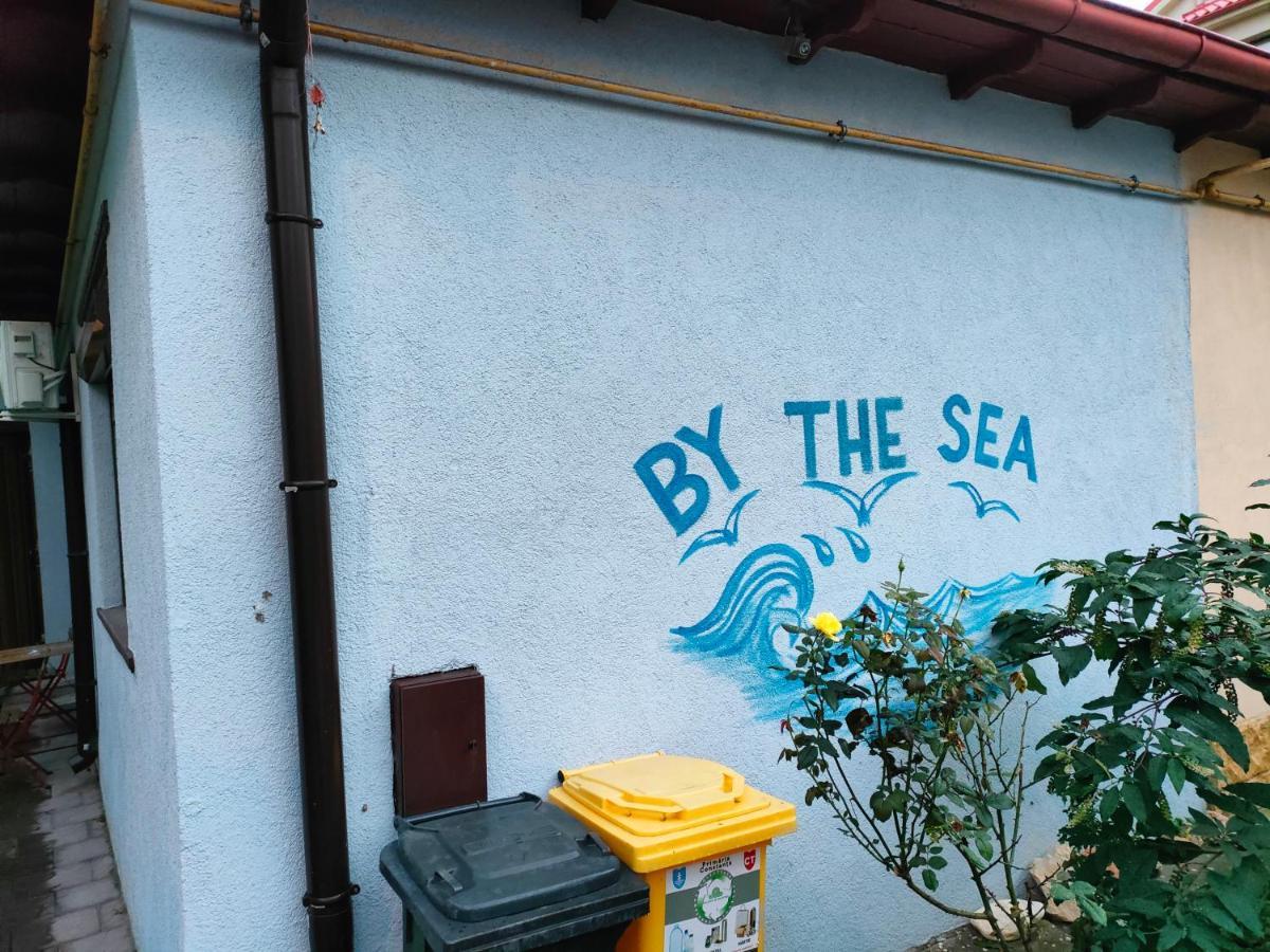 Ivavev Is Us Bythesea Constanta Luaran gambar